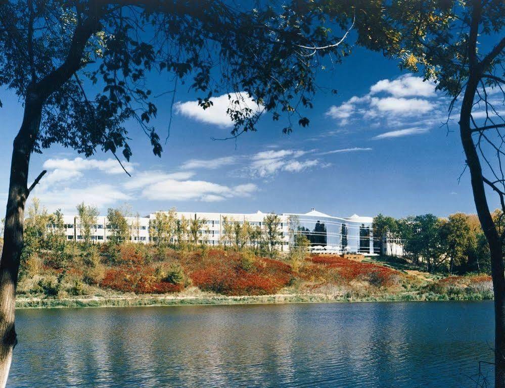 Oak Ridge Hotel Chaska Buitenkant foto